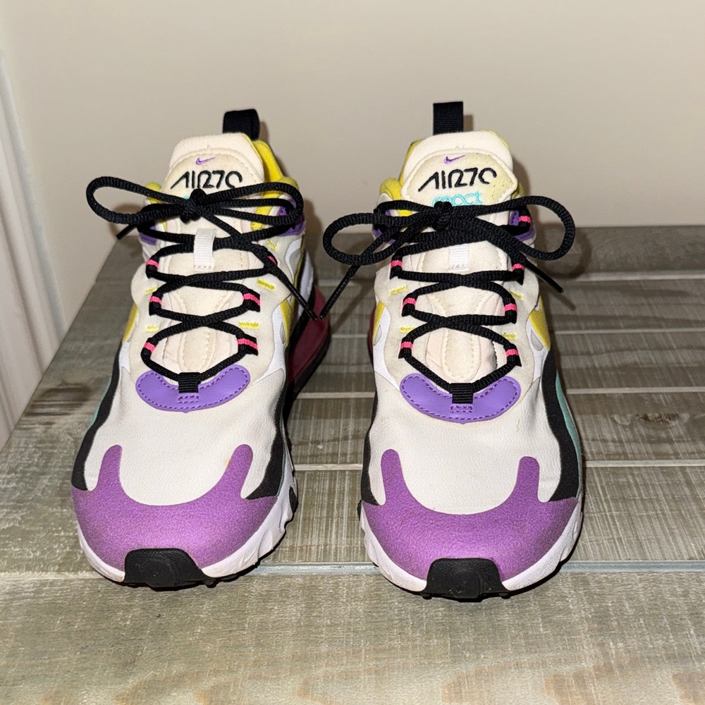 Geometric Abstract" Nike Air Max 270 React Sneakers (Women's Size 7.5)